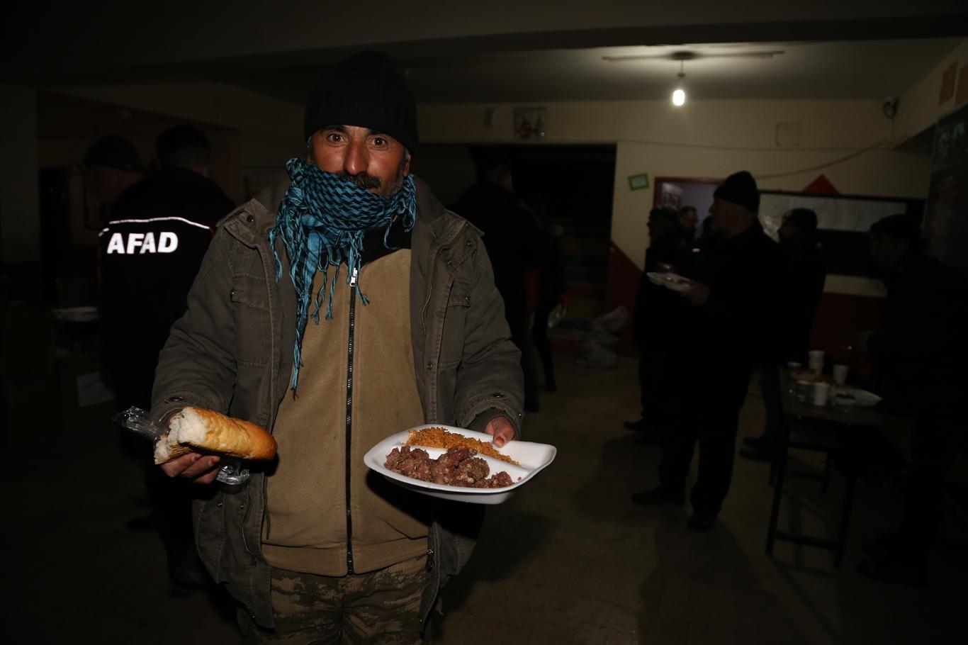 İkinci deprem Gelenler köyünde büyük hasara neden oldu
